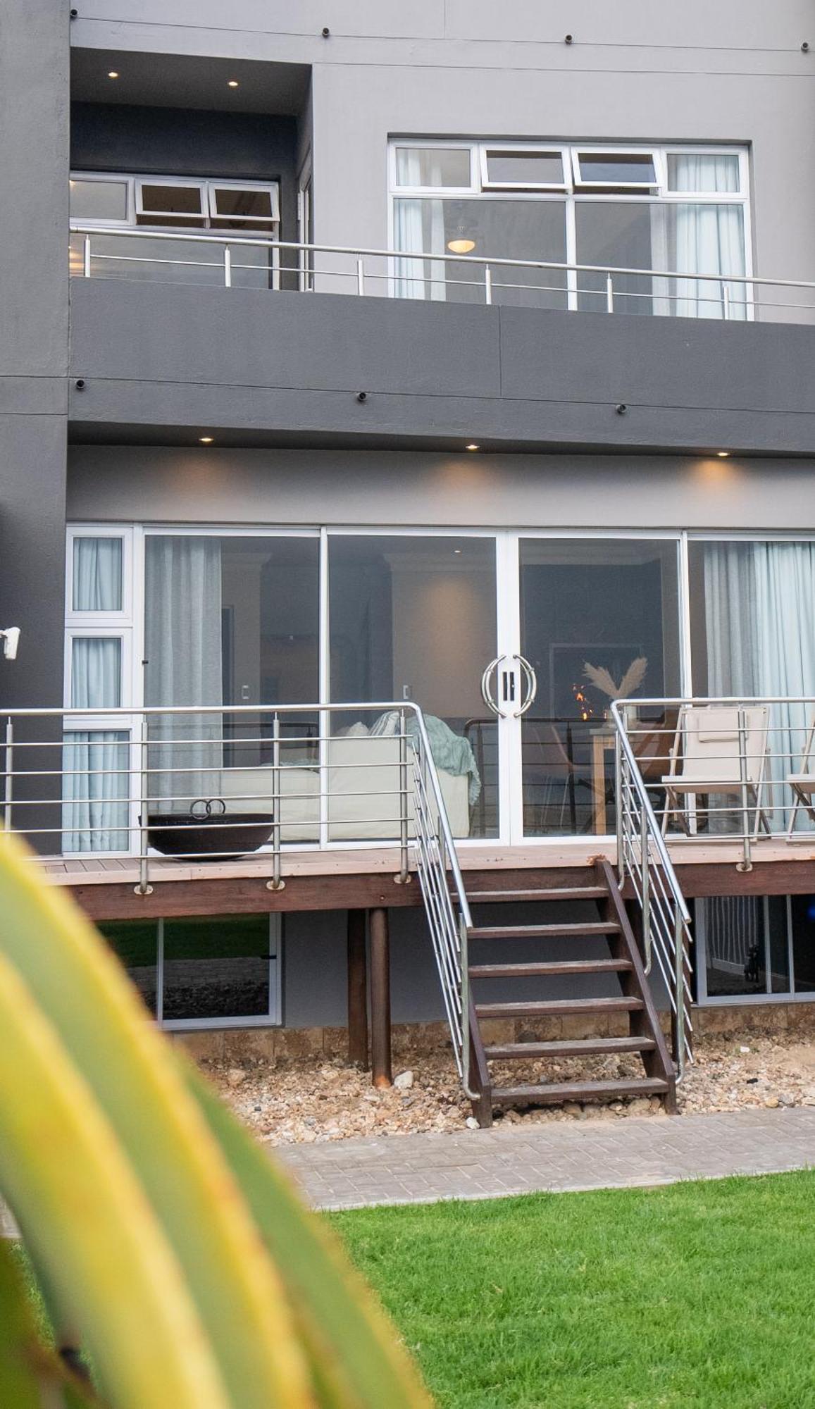 Deja Blue Beachfront Villa, Newly Renovated Langstrand エクステリア 写真