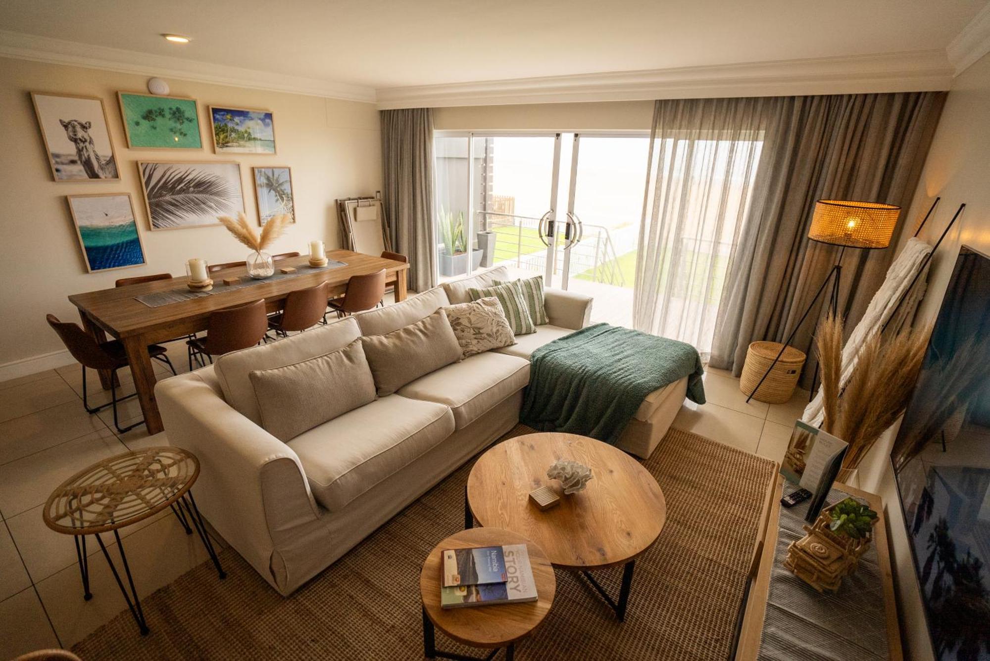 Deja Blue Beachfront Villa, Newly Renovated Langstrand エクステリア 写真