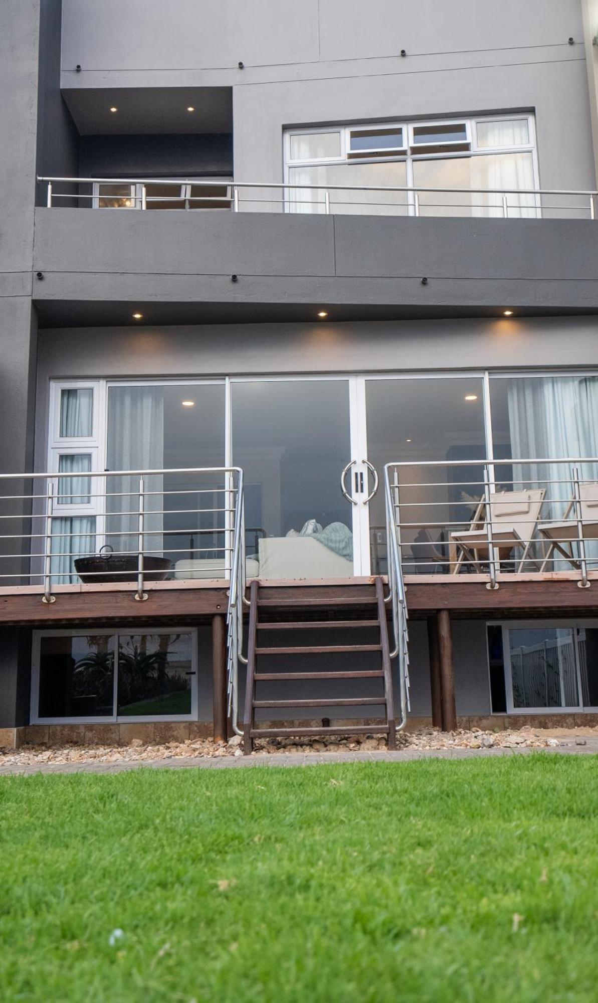 Deja Blue Beachfront Villa, Newly Renovated Langstrand エクステリア 写真